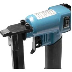 Güde KN 14 Agrafeuse à Air Comprimé IG 1/4" ( 40088 ) + 1800x Agrafes + Huile + Lunettes De Protection + Coffret -Güde Elegant Boutique 40109698 3